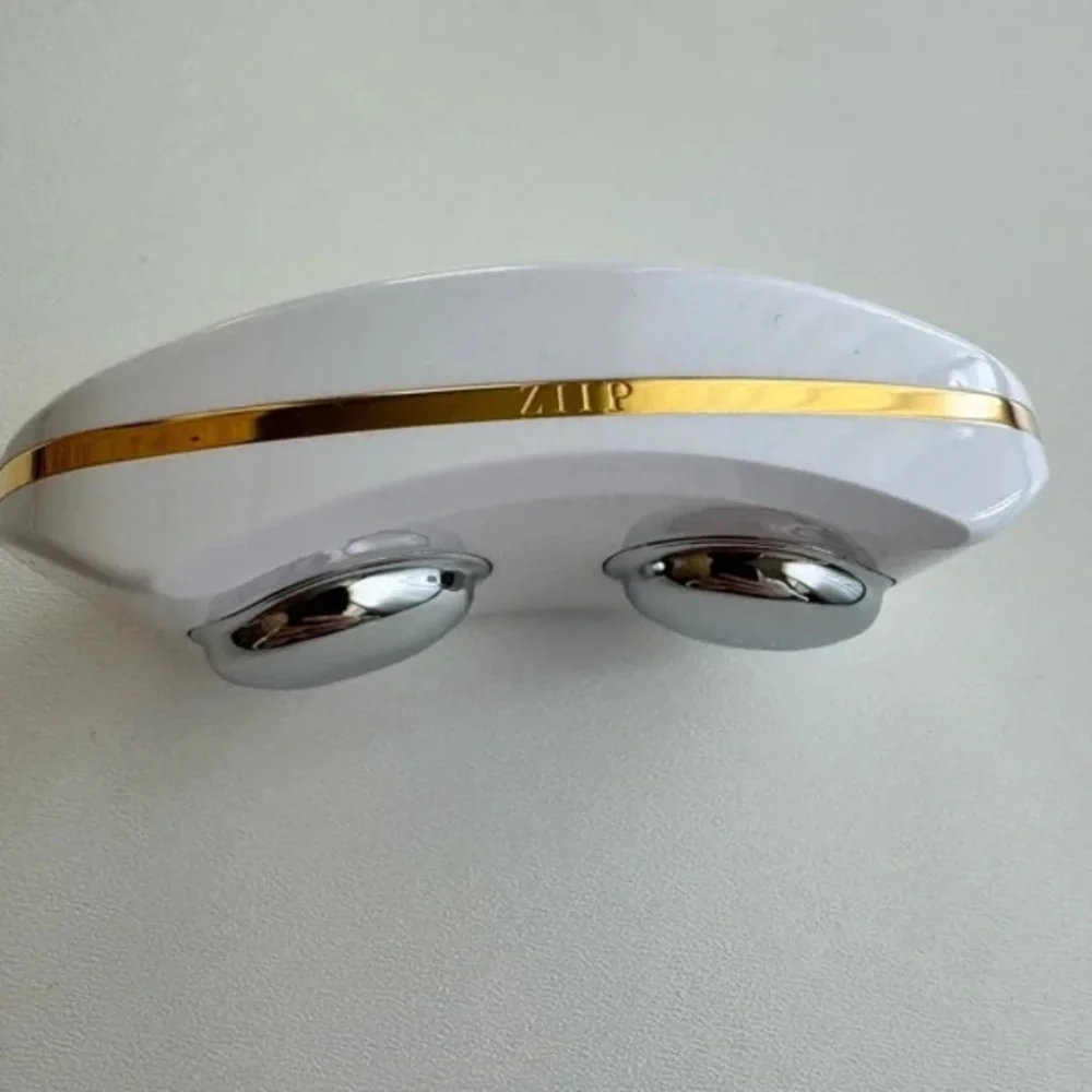ZIIP Microcurrent Facial Device - Picture 2 of 6
